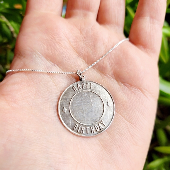 Vintage 925 Sterling Silver Happy Birthday Engraveable Medallion Coin Necklace - Picture 5 of 7